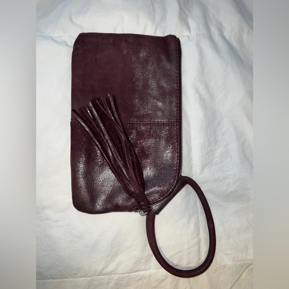 Hobo Wristlet Deep Mulberry Metallic
